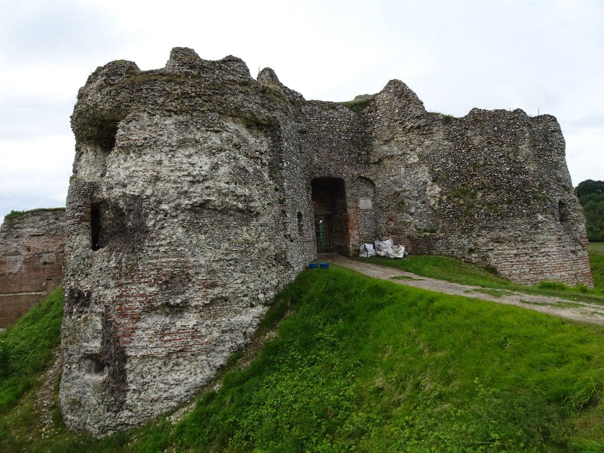 les ruines du château
