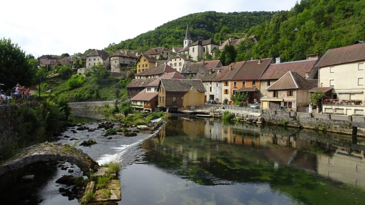 cyclotourisme en Franche-Comté Lods (Doubs)
